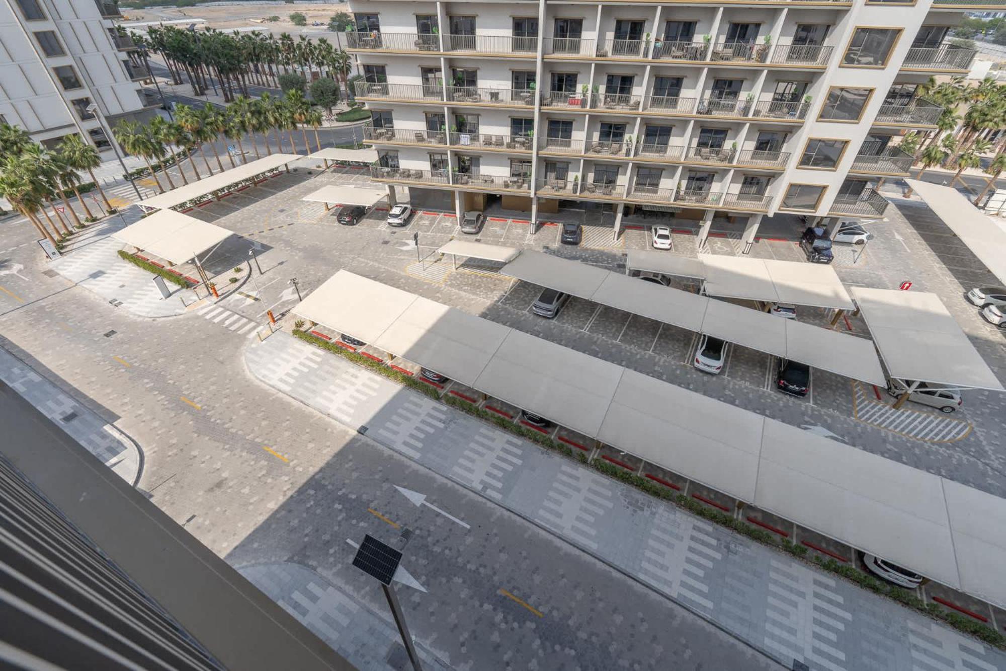 Peaceful 1 Bedroom In Mag 970 Apartment Dubai