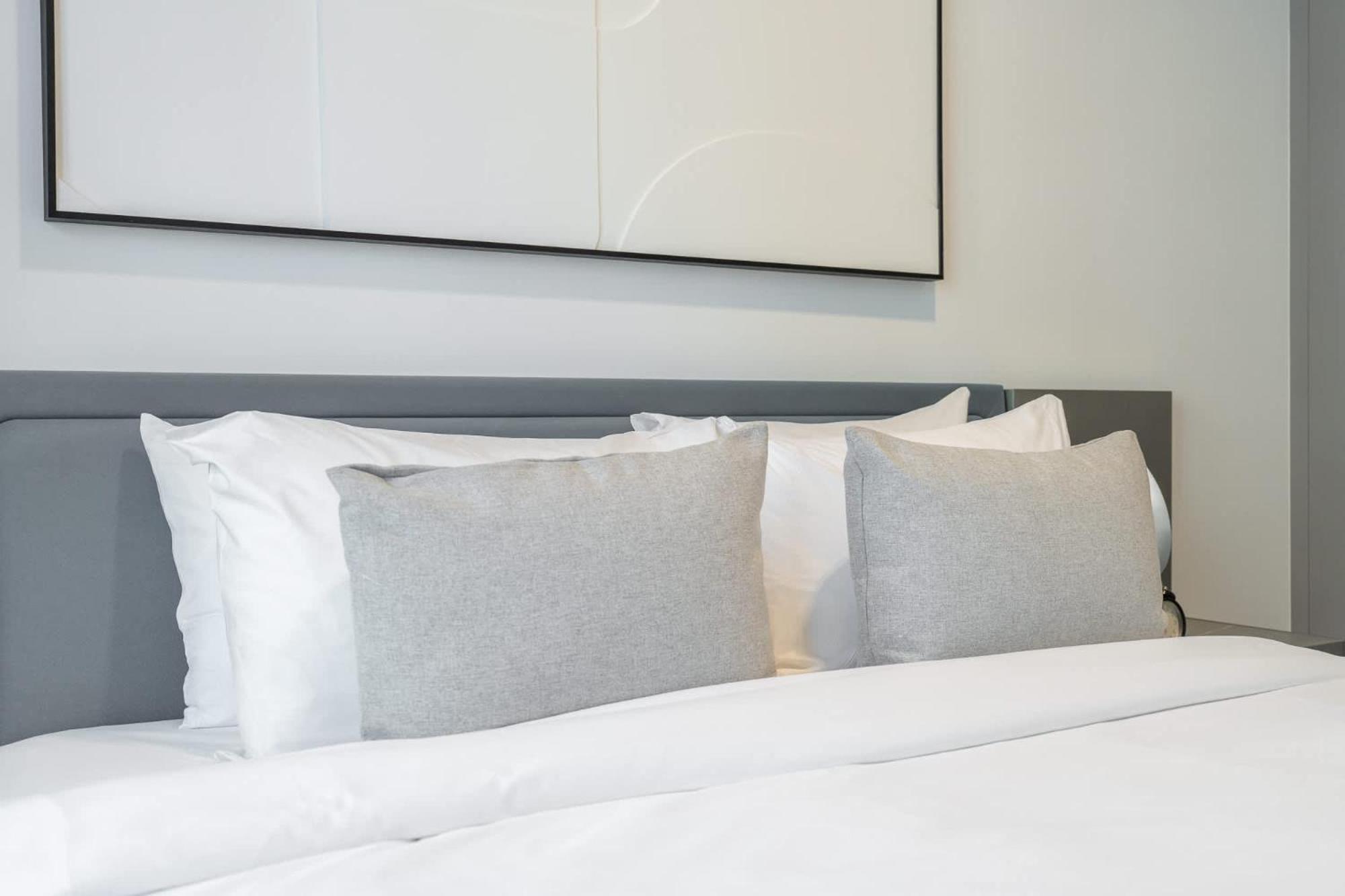 Apartment Peaceful 1 Bedroom In Mag 970 Dubai