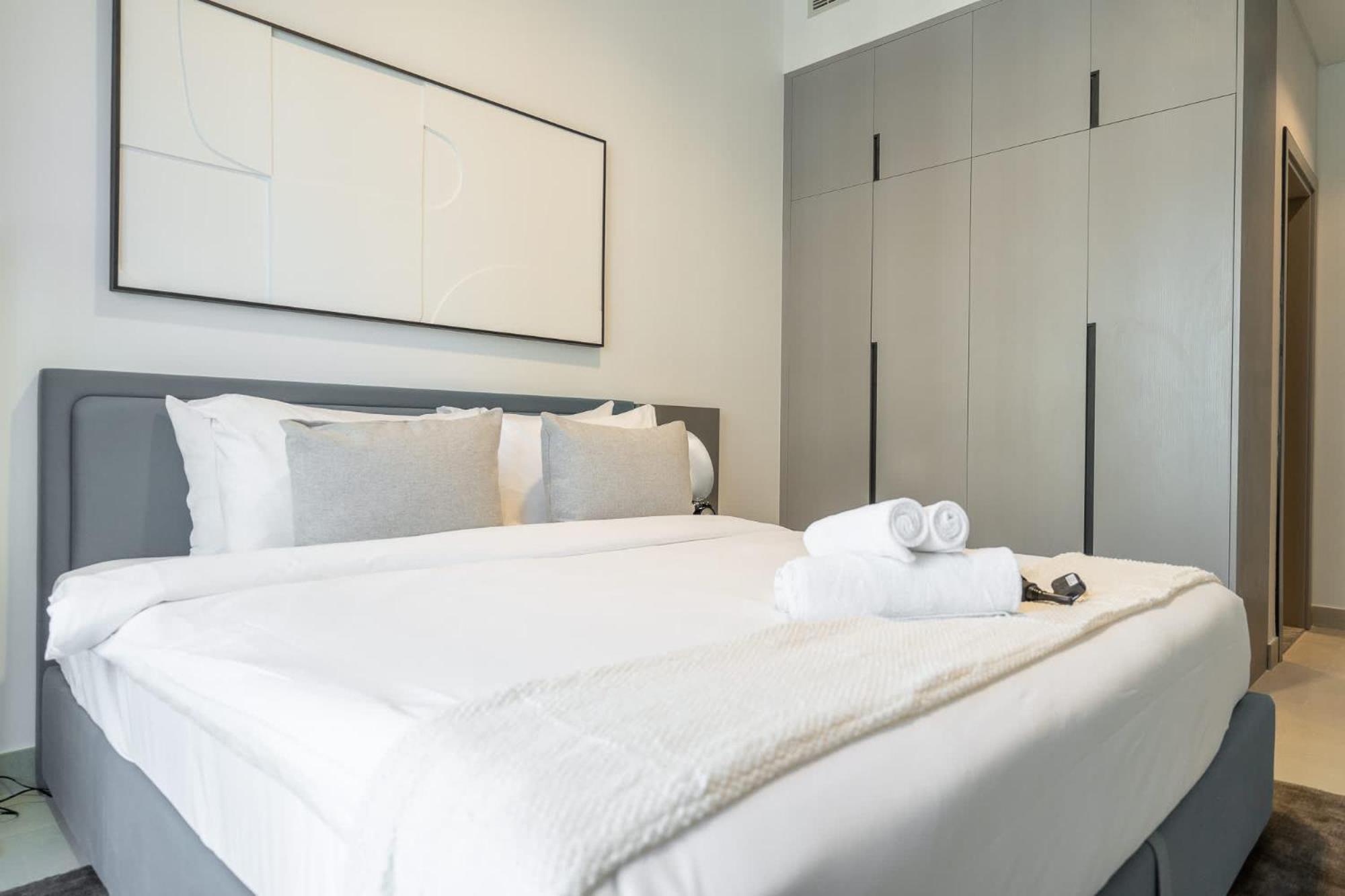 Peaceful 1 Bedroom In Mag 970 * Dubai